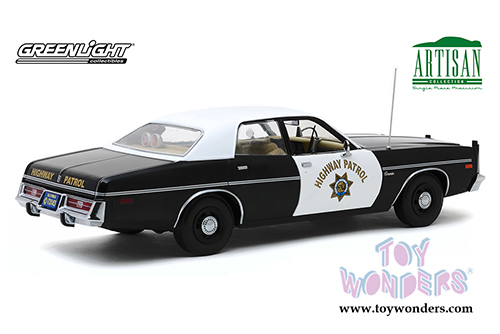Greenlight - Artisan Dodge Coronet - California Highway Patrol (1975, 1/18 scale diecast model car, Black/White) 19075