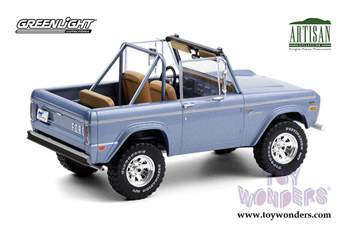 Greenlight - Artisan Ford Bronco Sport (1969, 1/18 scale die cast model car, Brittany Blue) 19099