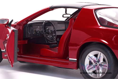 Sun Star USA - Chevy Camaro IROC-Z T-Top (1985, 1/18 scale diecast model car, Red) 1941R
