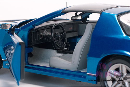 Sun Star USA - Chevy Camaro IROC-Z T-Top (1985, 1/18 scale diecast model car, Bright Blue) 1942BU
