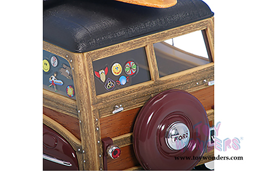 Lucky Road Signature - Ford Woody w/ Surfboard (1948, 1/18 scale diecast model car, Burgundy) 20028BG