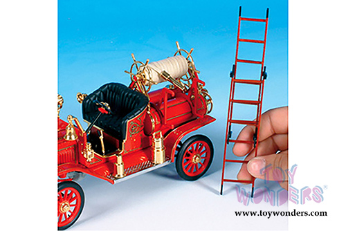 Lucky Road Signature - Ford Model T Fire Truck (1914, 1/18 scale die cast model car, Red) 20038R