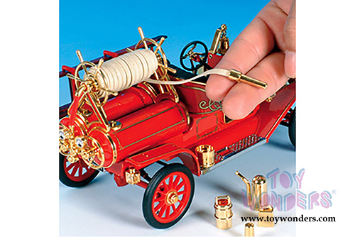 Lucky Road Signature - Ford Model T Fire Truck (1914, 1/18 scale die cast model car, Red) 20038R