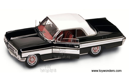 Yatming - Oldsmobile Starfire Hard Top (1962, 1:18, Black) 20208