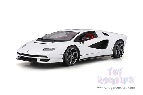 BBurago -  Lamborghini Countach LPI 800-4 (1/24 scale diecast model car, White) 21102WT
