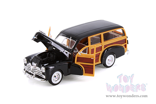 Showcasts® Collectibles - Chevrolet® Fleetmaster™ (1948, 1/24 scale diecast model car, Asstd.) 22083/4D MAP: $19.99