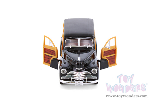 Showcasts® Collectibles - Chevrolet® Fleetmaster™ (1948, 1/24 scale diecast model car, Asstd.) 22083/4D MAP: $19.99