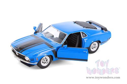 Showcasts® Collectibles - Ford Mustang Boss 302 (1970, 1/24 scale diecast model car, Asstd.) 22088/4D MAP: $19.99