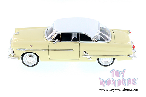 Welly - Ford Crestline Victoria (1953, 1/24 scale diecast model car, Asstd.) 22093/4D