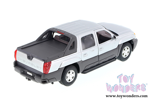 Welly - Chevy Avalanche Pickup (2002, 1/24 scale diecast model car, Silver) 22094WSV