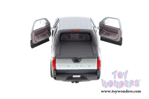 Welly - Chevy Avalanche Pickup (2002, 1/24 scale diecast model car, Silver) 22094WSV