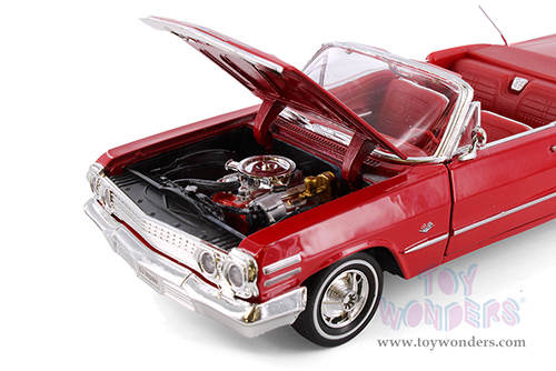 Showcasts® Collectibles - Chevrolet® Impala Convertible (1963, 1/24 scale diecast model car, Asstd.) 22434/4D MAP: $19.99
