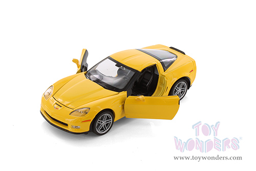 Showcasts® Collectibles - Chevrolet Corvette Hardtop (2007, 1/24 scale diecast model car, Asstd.) 22504/4D MAP: $19.99