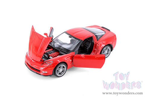 Showcasts® Collectibles - Chevrolet Corvette Hardtop (2007, 1/24 scale diecast model car, Asstd.) 22504/4D MAP: $19.99