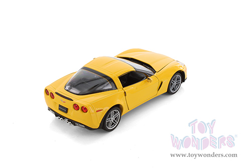 Showcasts® Collectibles - Chevrolet Corvette Hardtop (2007, 1/24 scale diecast model car, Asstd.) 22504/4D MAP: $19.99