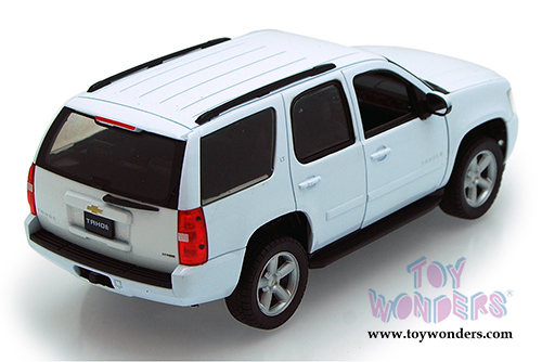 Welly - Chevrolet&reg; Tahoe&reg; SUV (2008, 1/24 scale diecast model car, White)  22509W/WT