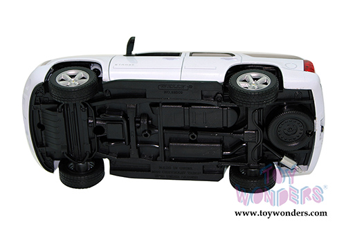 Welly - Chevrolet&reg; Tahoe&reg; SUV (2008, 1/24 scale diecast model car, White)  22509W/WT