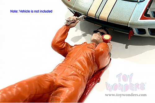 American Diorama Figurine - Mechanic Paul Figure (1/18 scale, Orange) 23791OR