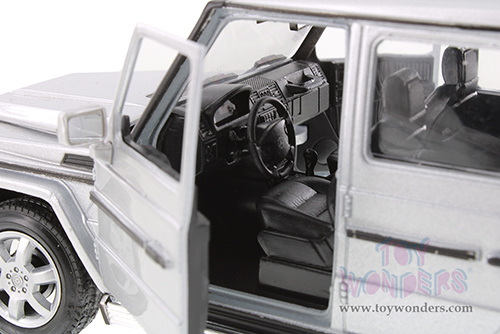 Showcasts® Collectibles - Mercedes-Benz G Class Wagon Hardtop (1/24 scale diecast model car, Asstd.) 24012/4D MAP: $19.99