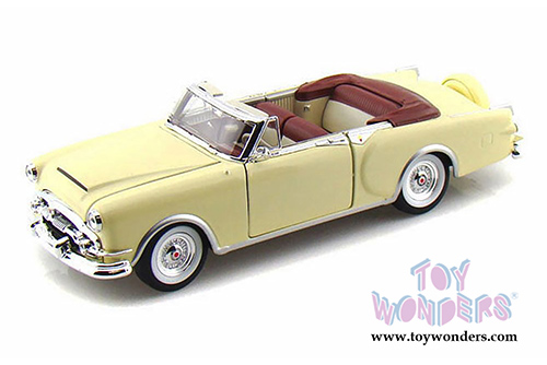 Welly - Packard Caribbean Convertible (1953, 1/24 scale diecast model car, Cream) 24016CW/CM