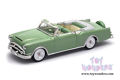 Welly - Packard Caribbean Convertible (1953, 1/24 scale diecast model car, Green) 24016CW/GN