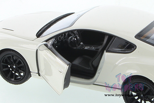 Welly - Bentley Continental Supersports Hardtop (1/24 scale diecast model car, White) 24018WWT