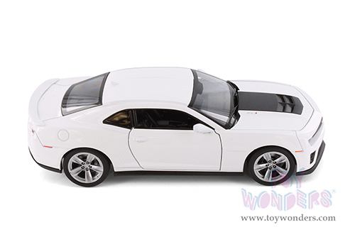 Welly - Chevy Camaro ZLI Hard Top (1/24 scale diecast model car, Asstd.) 24042/4D