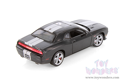 Showcasts® Collectibles - Dodge Challenger SRT Hard Top (2013, 1/24 scale diecast model car, Asstd.) 24049/4D MAP: $19.99