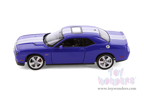 Showcasts® Collectibles - Dodge Challenger SRT Hard Top (2013, 1/24 scale diecast model car, Asstd.) 24049/4D MAP: $19.99