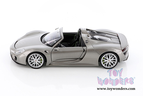 Welly - Porsche 918 Spyder Assortment (1/24 scale diecast model car, Asstd.) 24055HC/4D