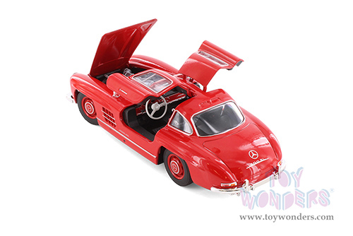 Showcasts® Collectibles - Mercedes-Benz 300SL Hardtop (1/24 scale diecast model car, Asstd.) 24064/4D MAP: $19.99