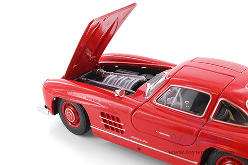 Showcasts® Collectibles - Mercedes-Benz 300SL Hardtop (1/24 scale diecast model car, Asstd.) 24064/4D MAP: $19.99