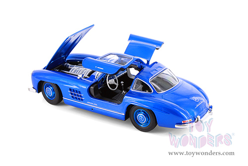 Showcasts® Collectibles - Mercedes-Benz 300SL Hardtop (1/24 scale diecast model car, Asstd.) 24064/4D MAP: $19.99