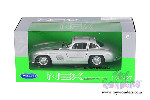 Welly - Mercedes-Benz 300 SL Hardtop (1/24 scale diecast model car, Silver) 24064WSV