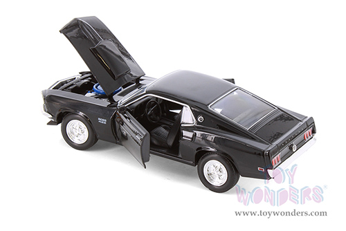 Showcasts® Collectibles - Ford Mustang Boss 429 Hardtop (1969, 1/24 scale diecast model car, Asstd.) 24067/4D MAP: $19.99
