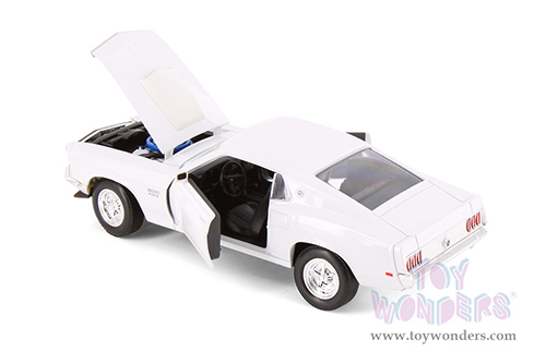 Showcasts® Collectibles - Ford Mustang Boss 429 Hardtop (1969, 1/24 scale diecast model car, Asstd.) 24067/4D MAP: $19.99