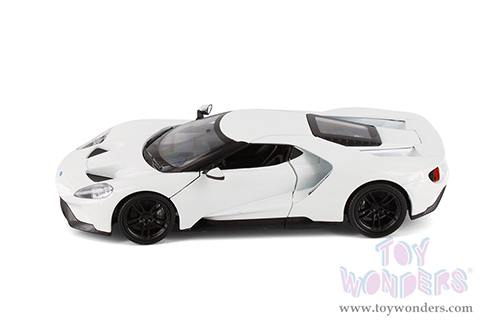 Showcasts® Collectibles - Ford GT Hardtop (2017, 1/24 scale diecast model car, Asstd.) MAP: $19.99