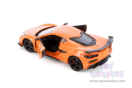 Welly - Chevrolet® Corvette® Z06 Hardtop (2023, 1/24 scale diecast model car, Orange) 24120WOR
