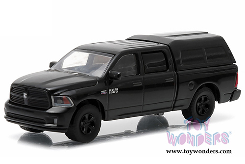 Greenlight Black Bandit Series 12 (1/64 scale diecast model car, Black) 27780/48