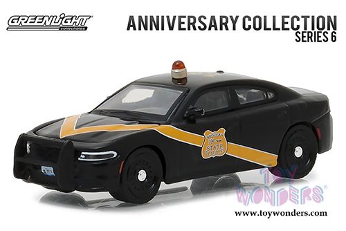 Greenlight - Anniversary Collection Series 6 | Dodge Charger Police Pursuit  Michigan State Police 100th Anniversary Patrol Car (2016, 1/64 scale diecast model car, Black) 27940E/48