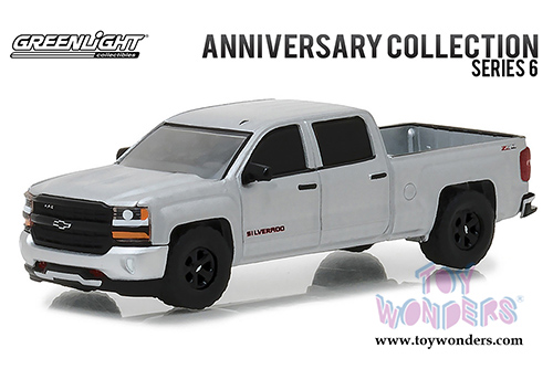 Greenlight - Anniversary Collection Series 6 | Chevrolet&reg; Silverado&trade; Redline Edition 100th Anniversary of Chevy&reg; Trucks (2018, 1/64 scale diecast model car, Silver) 27940F/48