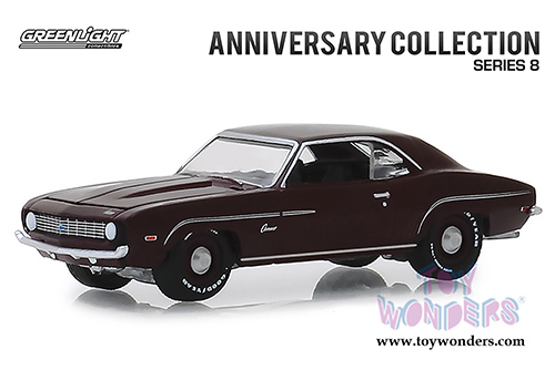 Greenlight - Anniversary Collection Series 8 | Chevrolet&reg; COPO Camaro&reg; - COPO Turns 50 (1969, 1/64 scale diecast model car, Burgundy) 27980A/48