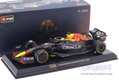 Bburago - Oracle Red Bull Racing RB18 #1 Max Verstappen with Driver Formula One F1 Abu Dhabi GP "Drivers' Champion" (2022) (1/24 scale diecast model car, Black) 18-28026/1