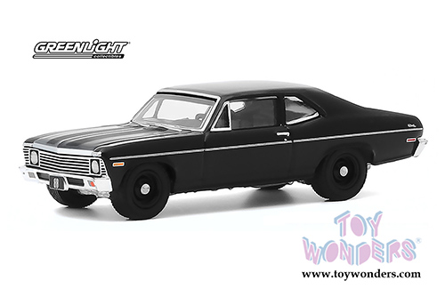 Greenlight Black Bandit Series 23 (1/64 scale diecast model car, Black) 28030/48