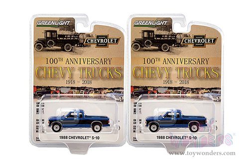 Greenlight - Anniversary Collection Series 13 | Chevrolet&reg; S-10 4x4 Extended Cab Pickup Truck - 100th Anniversary of Chevy Trucks (1918-2018) (1988, 1/64 scale diecast model car, Blue/Black) 28080B/48
