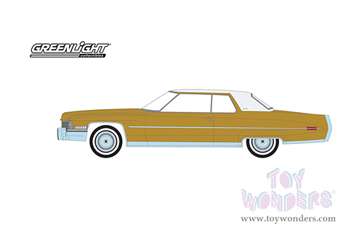 Greenlight - Anniversary Collection Series 14 | Cadillac&reg; Coupe DeVille - Cadillac 70th Anniversary (1972, 1/64 scale diecast model car, Gold Metallic/White Top) 28100A/48