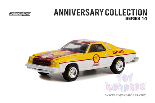 28100B/48 Greenlight 1975 Chevrolet Chevelle Laguna Anniversary Collection Series 14 model diecast car