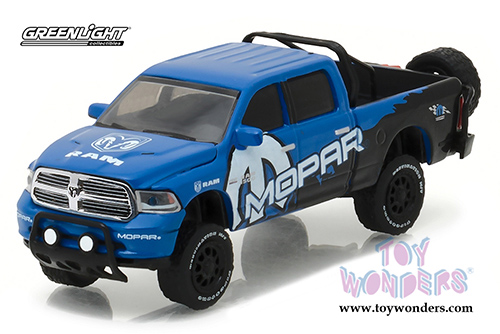 Greenlight - Dodge Ram 1500 Pickup Truck MOPAR (2017, 1/64 scale diecast model car, Blue) 29887/48