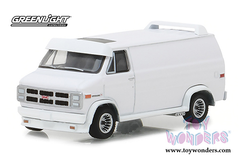 Greenlight - GMC&reg; Vandura Custom Van (1983, 1/64 scale diecast model car, White) 29939/48