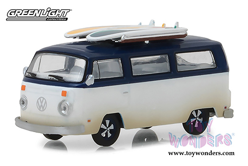 Greenlight - Volkswagen&reg; Type 2 (T2B) Van with Surfboards (1973, 1/64 scale diecast model car, White/Blue) 29956/48